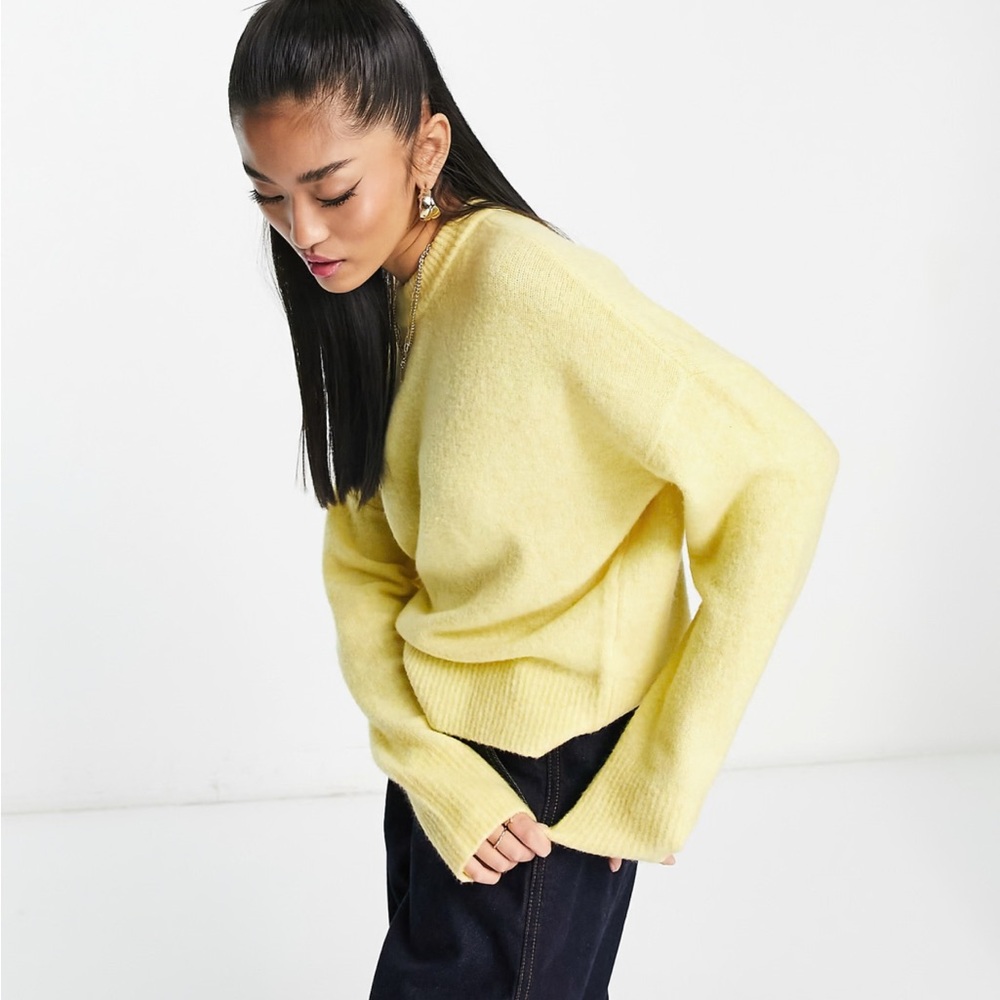 Abercrombie Classic Crew Sweater